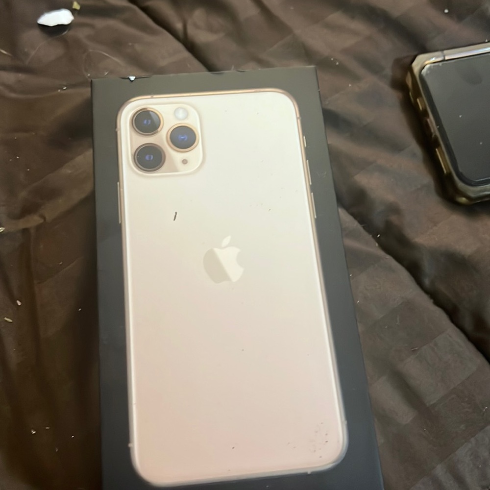 iPhone 11 Pro rose gold 256 GB